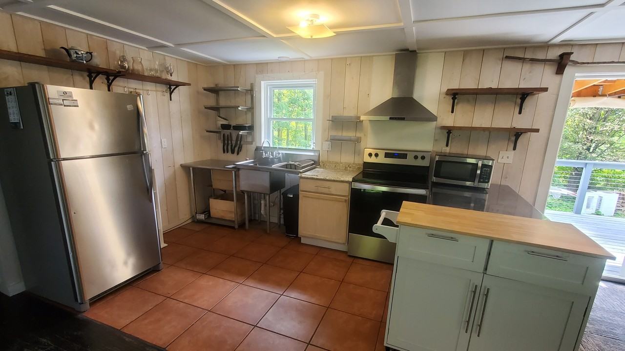 145 Grandview Ter #NA - Photo 3 of 13