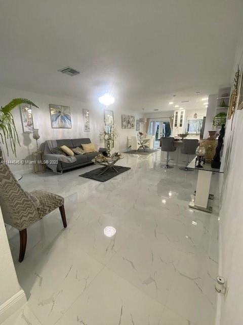 18908 Bobolink Dr - Photo 2 of 8