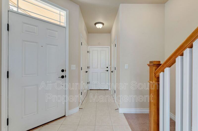 11301 W Quincy Pl - Photo 3 of 18