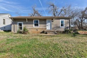 featured image of 12813 Ne 37th St