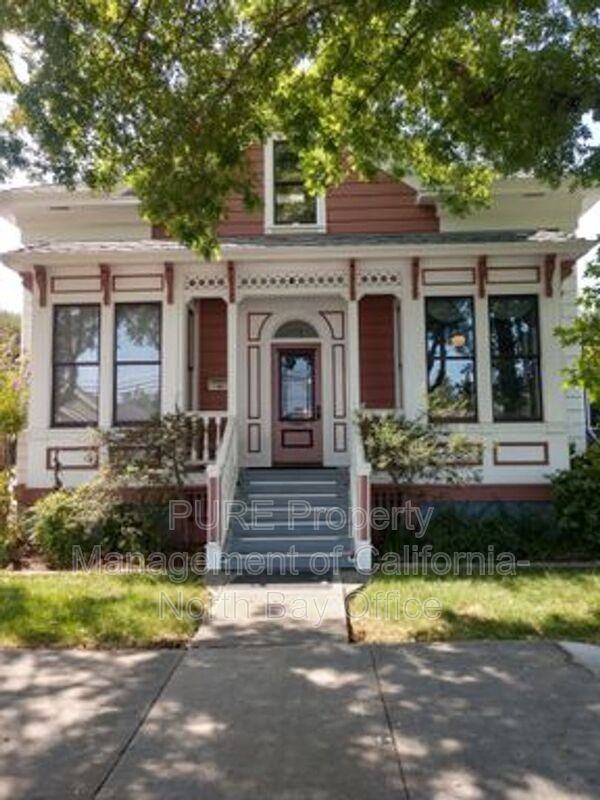 514 S School St #103 - Photo 2 of 4