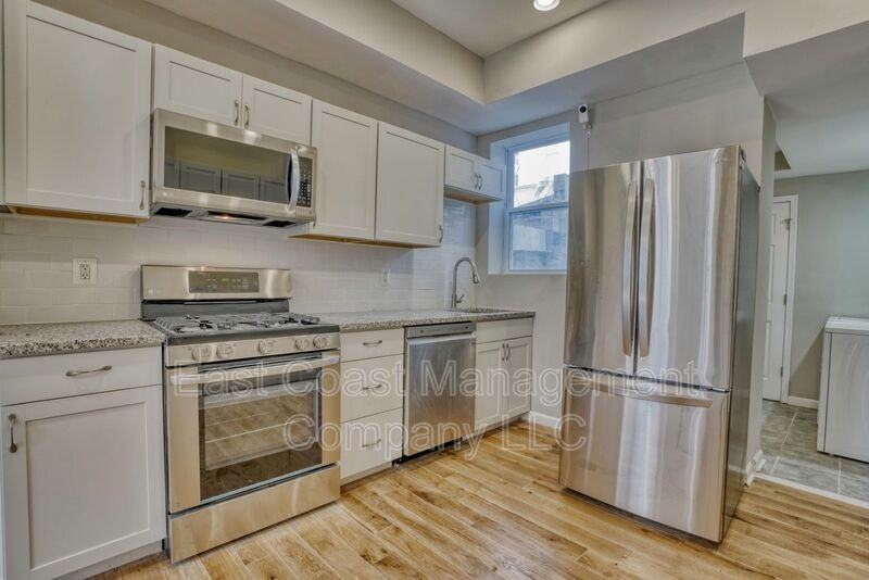 231 S Duncan St - Photo 5 of 22