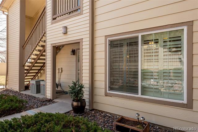 5405 S Dover St #104 - Photo 3 of 24