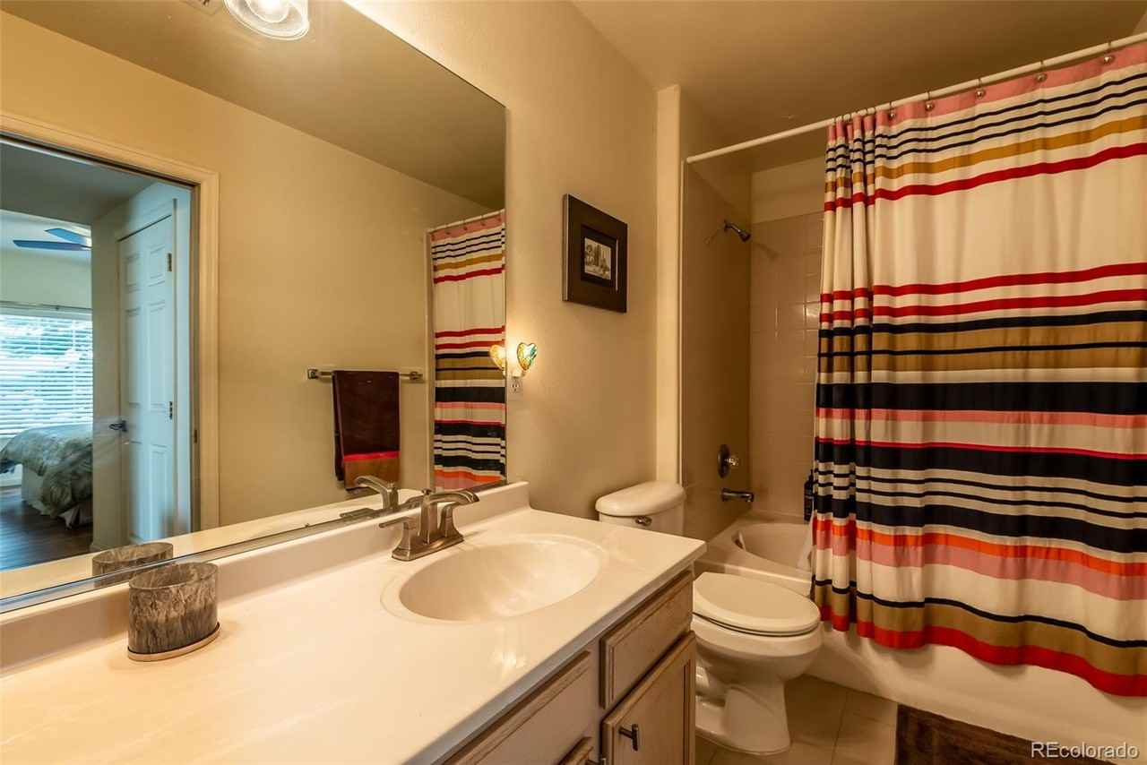 5405 S Dover St #104 - Photo 7 of 24