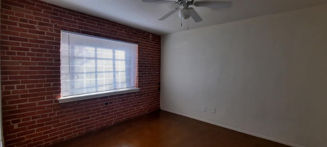 526 W. Roosevelt - 10 #10 - Photo 6 of 31