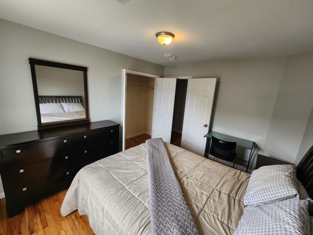 255 - 257 NJ Railroad Ave - Photo 3 of 15