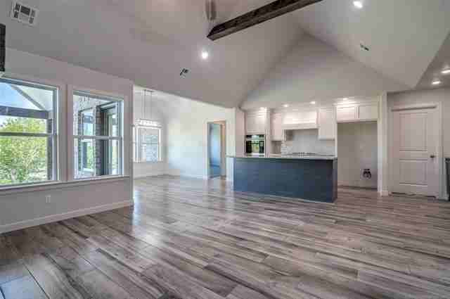 8290 Overlook Trl #1 - Photo 4 of 28