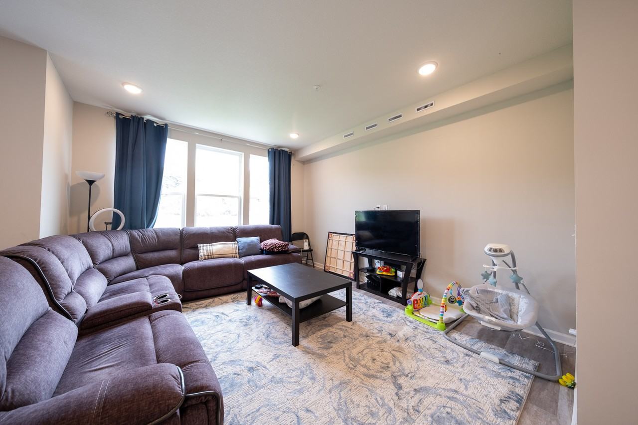 4872 Avery Ct #1 - Photo 6 of 25