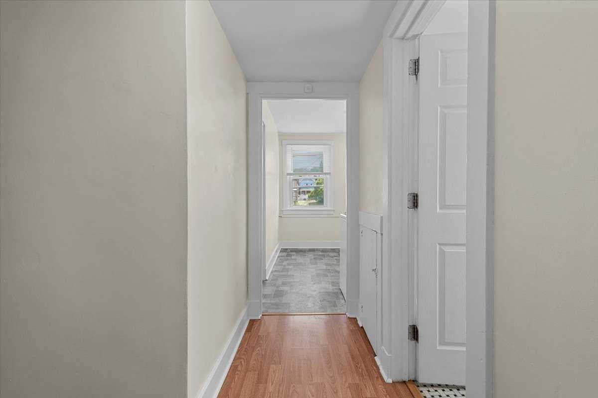 915 Chartiers AvenueApt 2 #2 - Photo 2 of 20