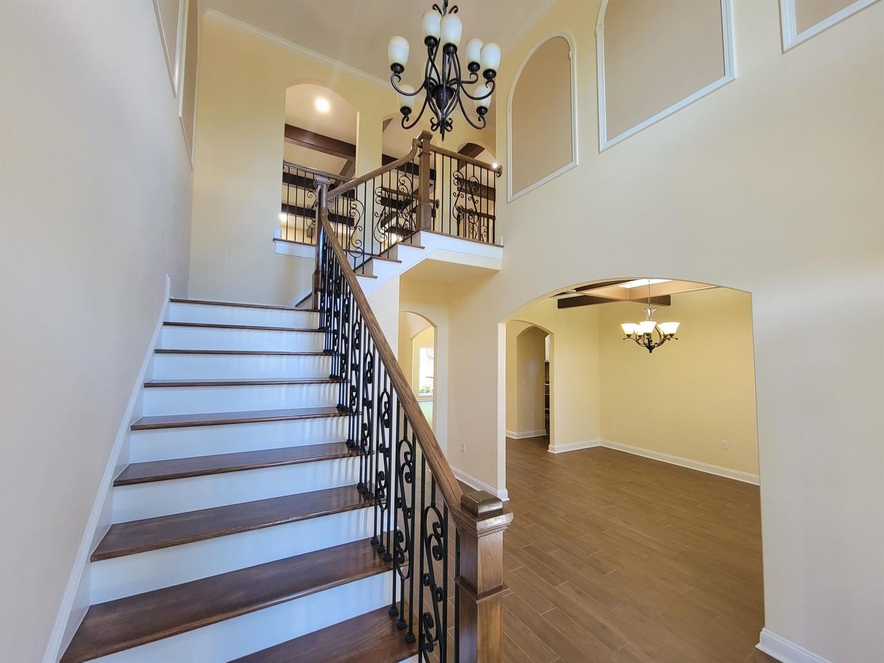544 Links Pointe Ct #1 - Photo 3 of 24