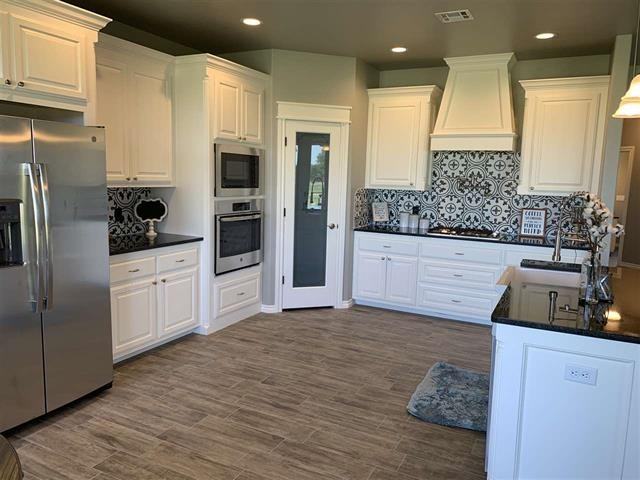 5380 Ne Snowy Owl Rd #1 - Photo 7 of 50