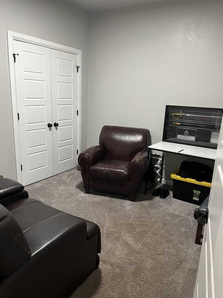 13691 Ne Lafayette Dr #1 - Photo 2 of 42