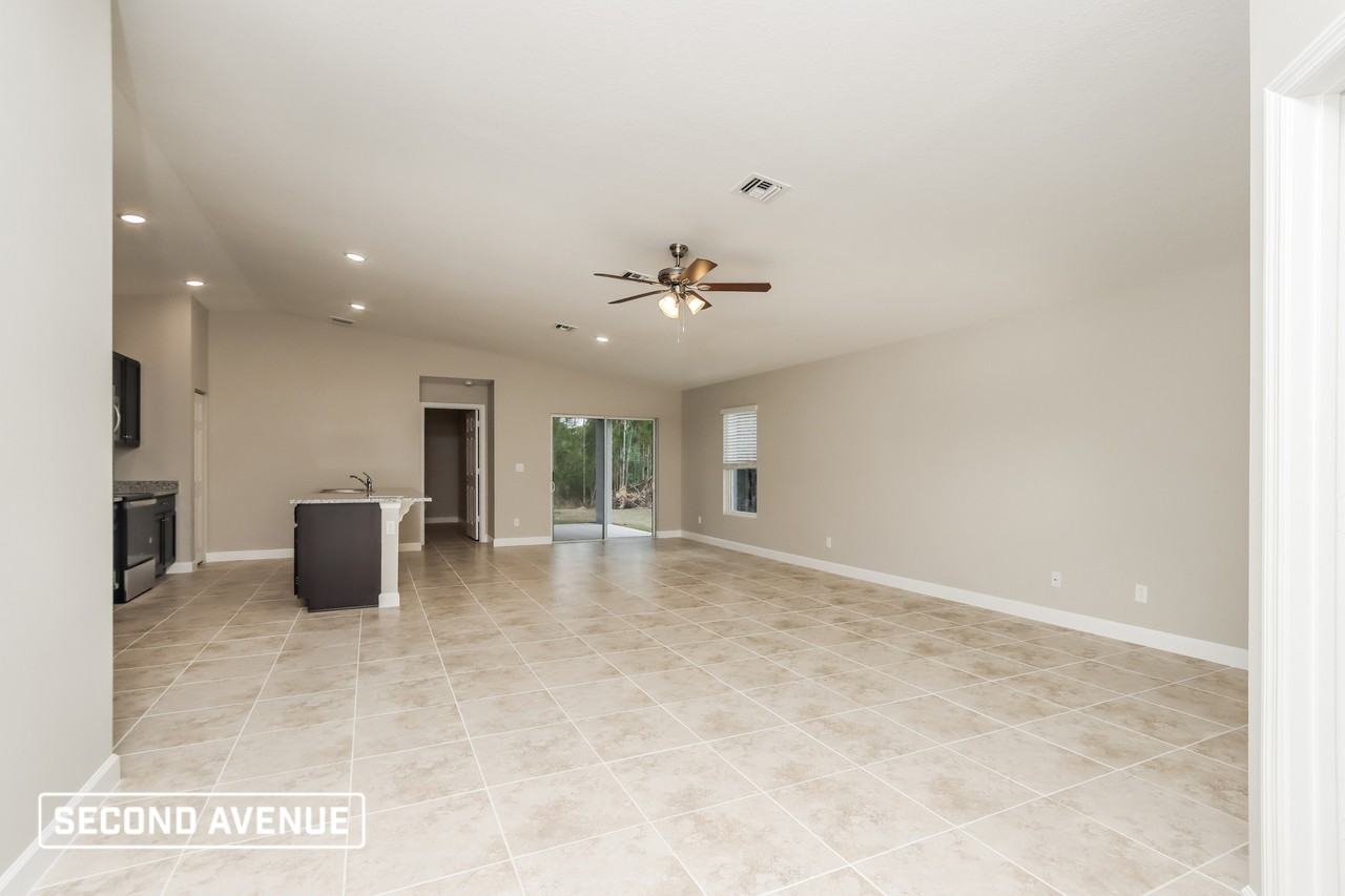 113 Foley St Se - Photo 6 of 20
