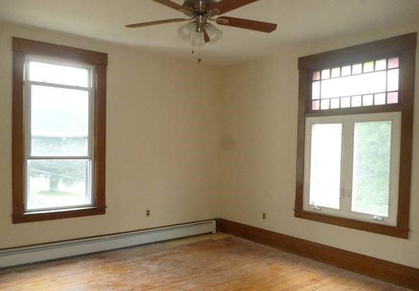 94 N Main St #B - Photo 3 of 17