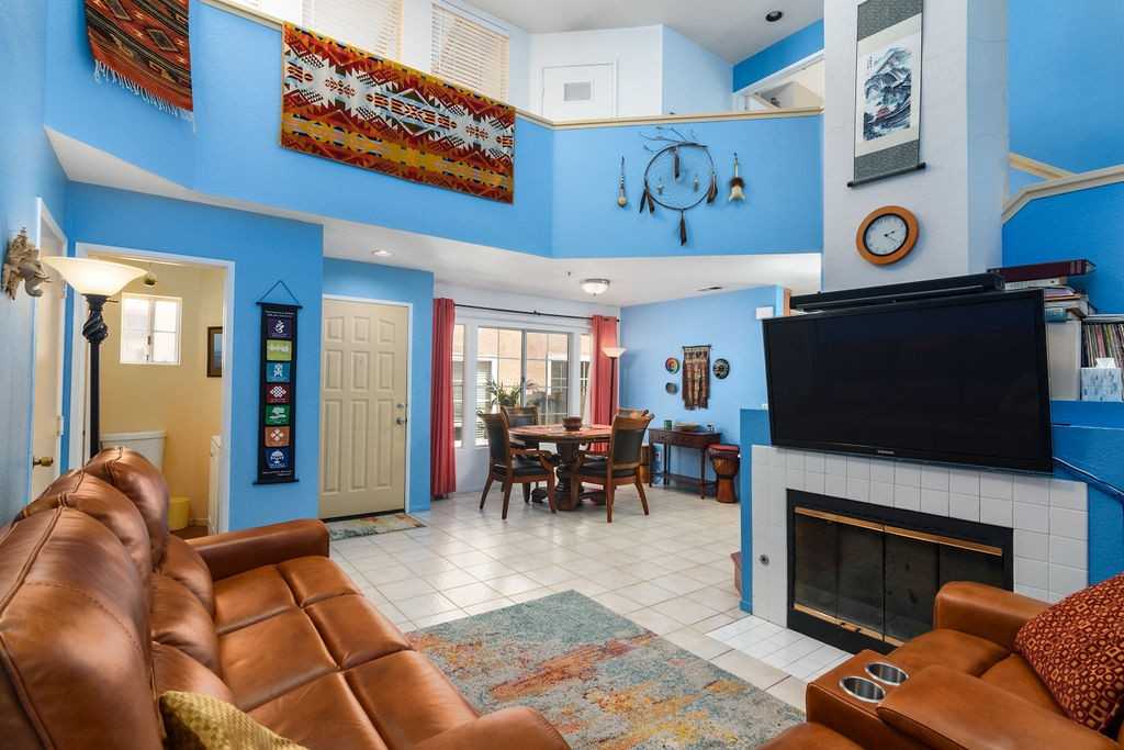 1768 Promenade Cir #1 - Photo 5 of 50