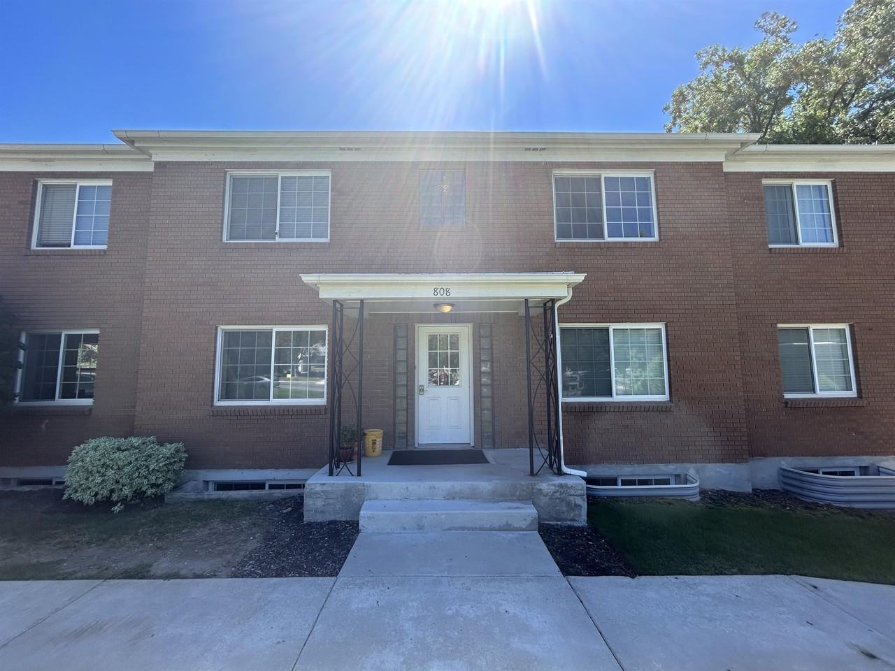 808 E 300 S #1 - Photo 2 of 20