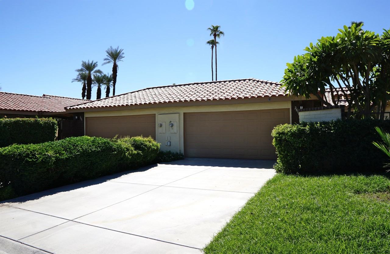 281 Calle Del Verano, Palm Desert, CA 92260 #1 - Photo 2 of 27