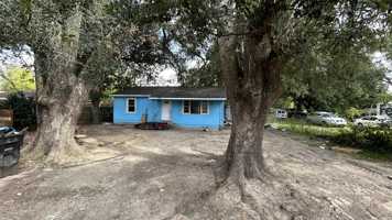 featured image of 5131 Osborne Ave #1