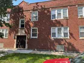 9038 South Langley Avenue - Photo 1 of 1