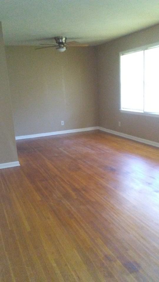 4611 Boeingshire Dr #1 - Photo 4 of 10