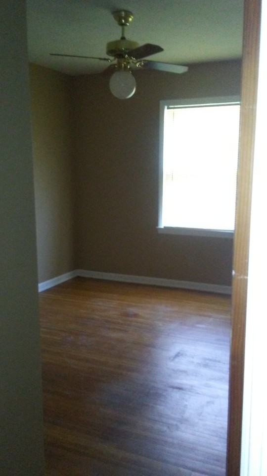 4611 Boeingshire Dr #1 - Photo 6 of 10