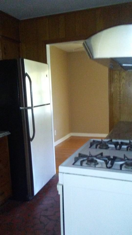 4611 Boeingshire Dr #1 - Photo 7 of 10