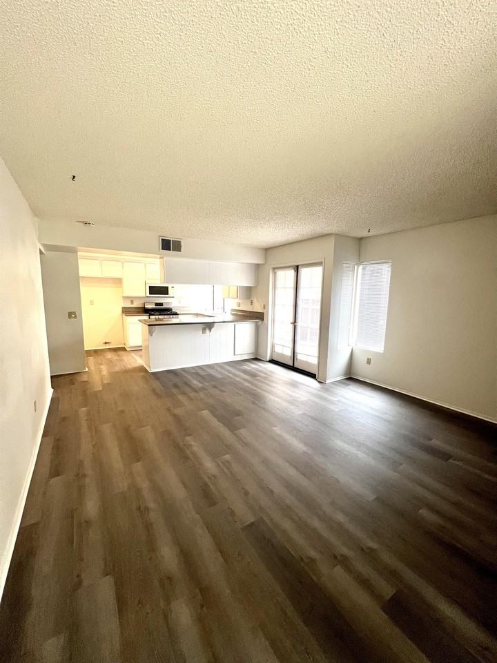 13238 Creek Park Ln #1 - Photo 5 of 20