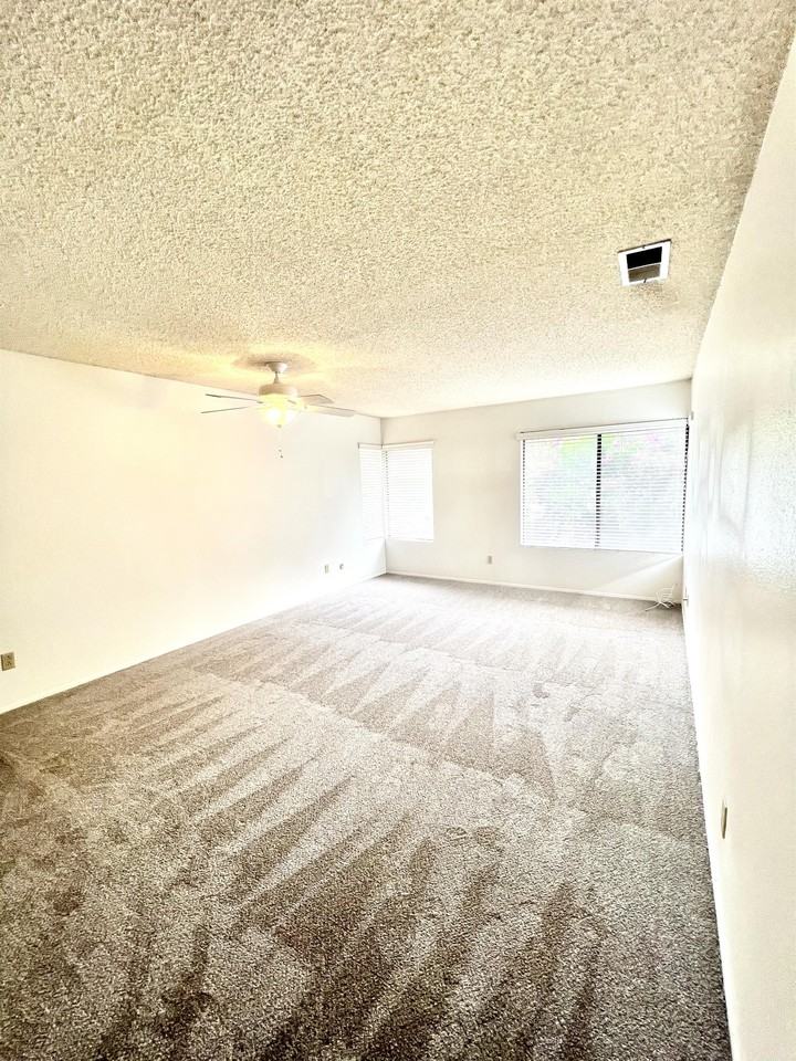 13238 Creek Park Ln #1 - Photo 7 of 20