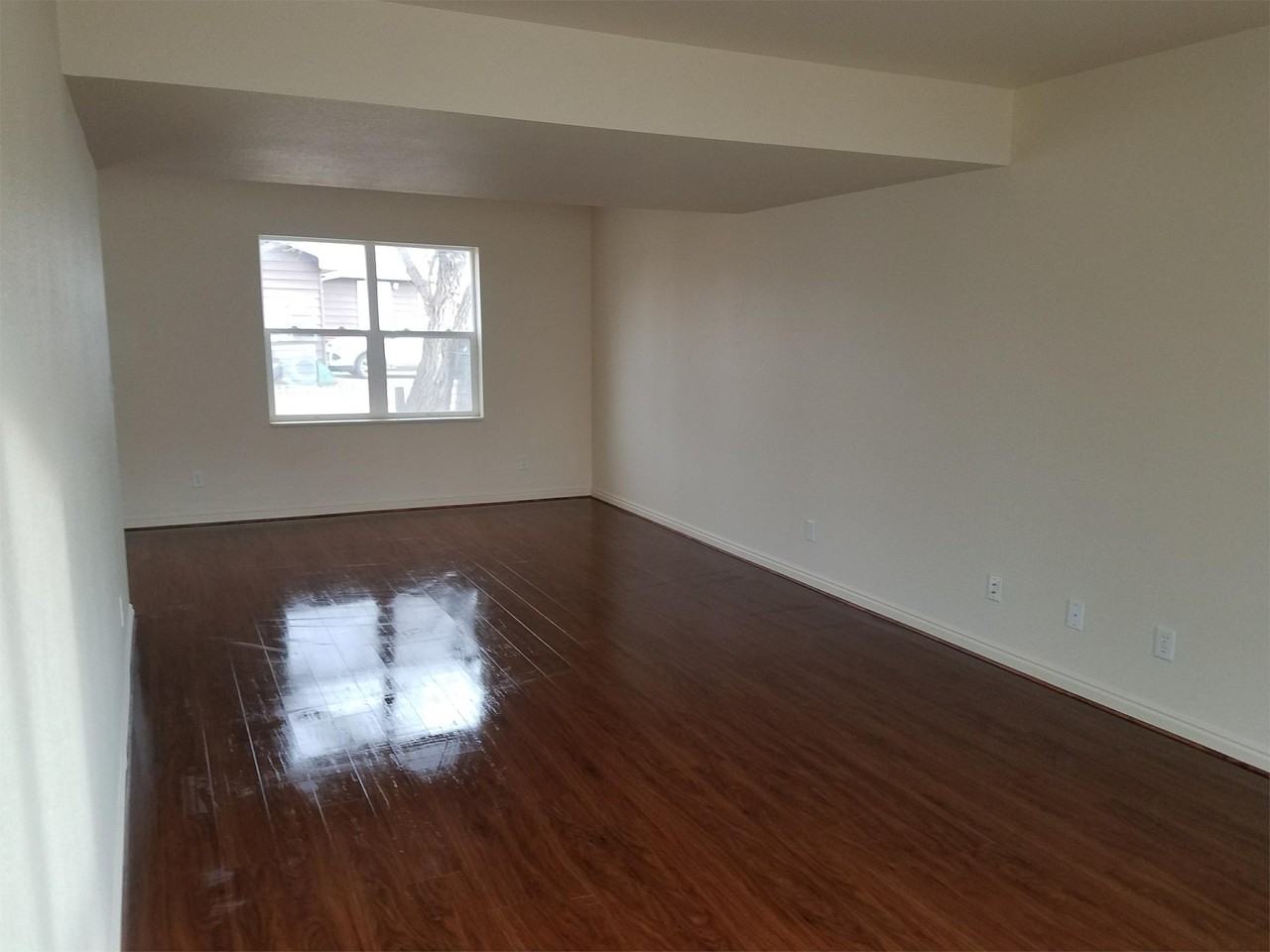 336 N Maybell Ave #1 - Photo 4 of 13