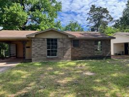featured image of 570 Sally Ann Dr