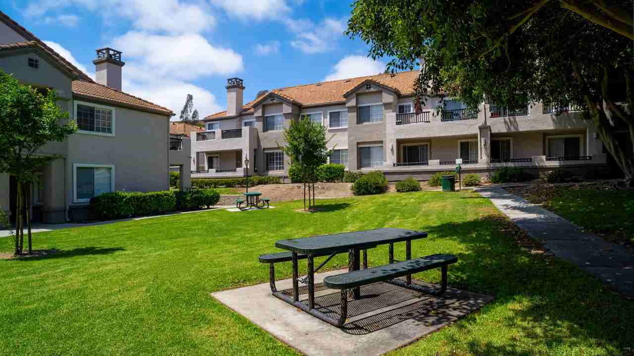 Deerwood - Photo 4 of 50