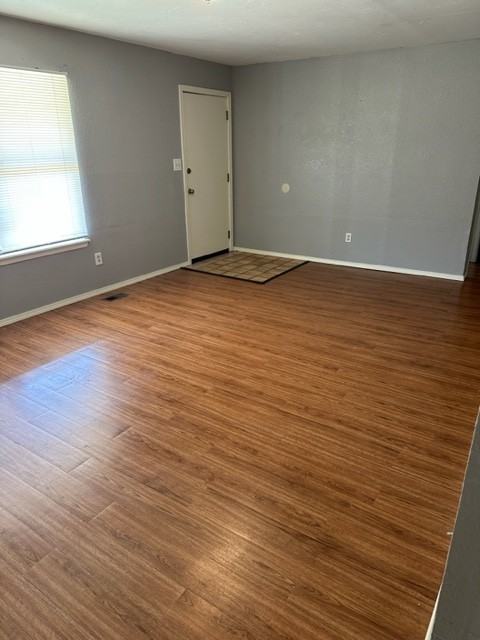 638 Railroad St #1 - Photo 6 of 17