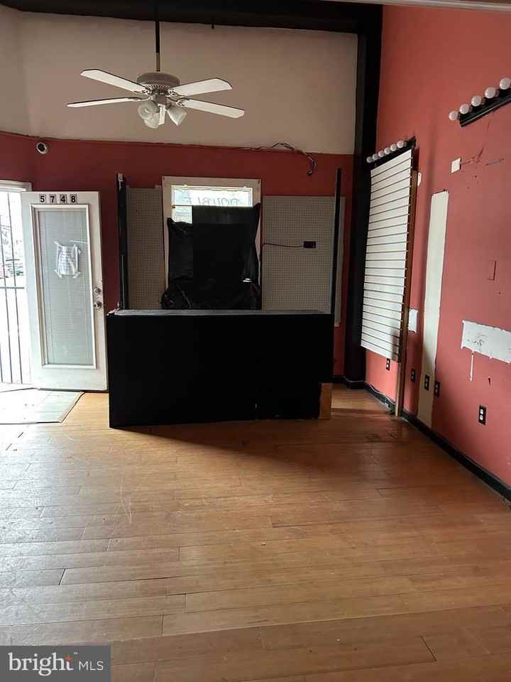 5748 Chestnut Street - 1F Commercial - Photo 5 of 7