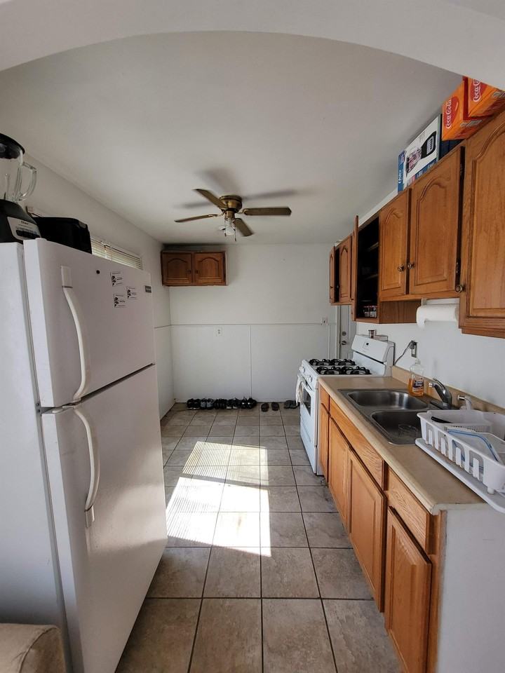1449 E Harry Ave #1 - Photo 3 of 5