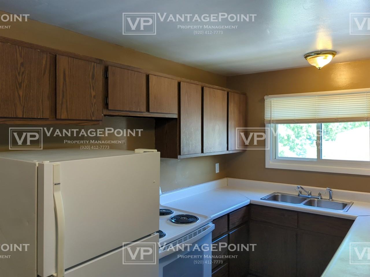 1527 1/2 N Alvin St - Photo 2 of 11