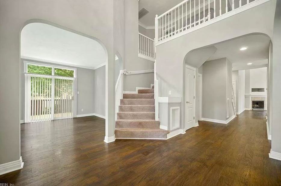 1009 Timber Neck Mall #1 - Photo 7 of 50