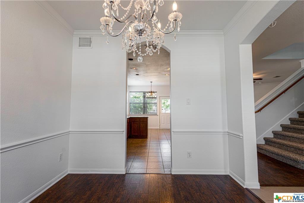 394 Pecan Mdws #1 - Photo 7 of 27