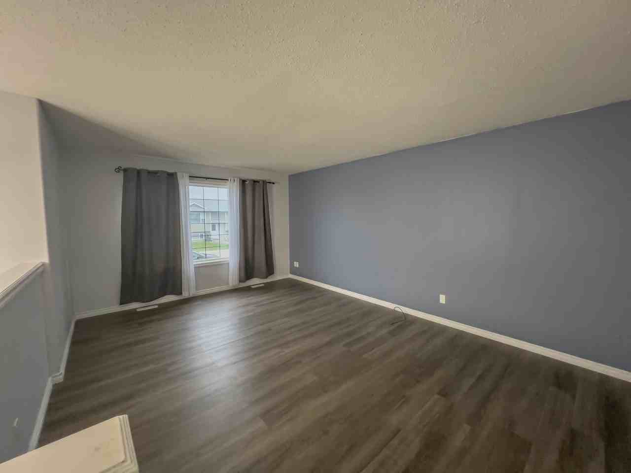 4714 39 St #1 - Photo 2 of 17