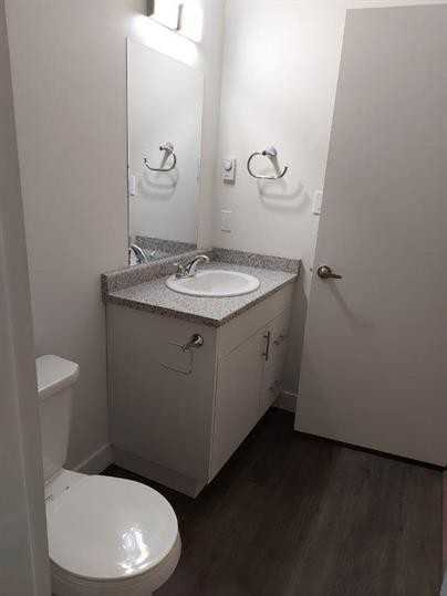 430 5th St #209 - Photo 3 of 14