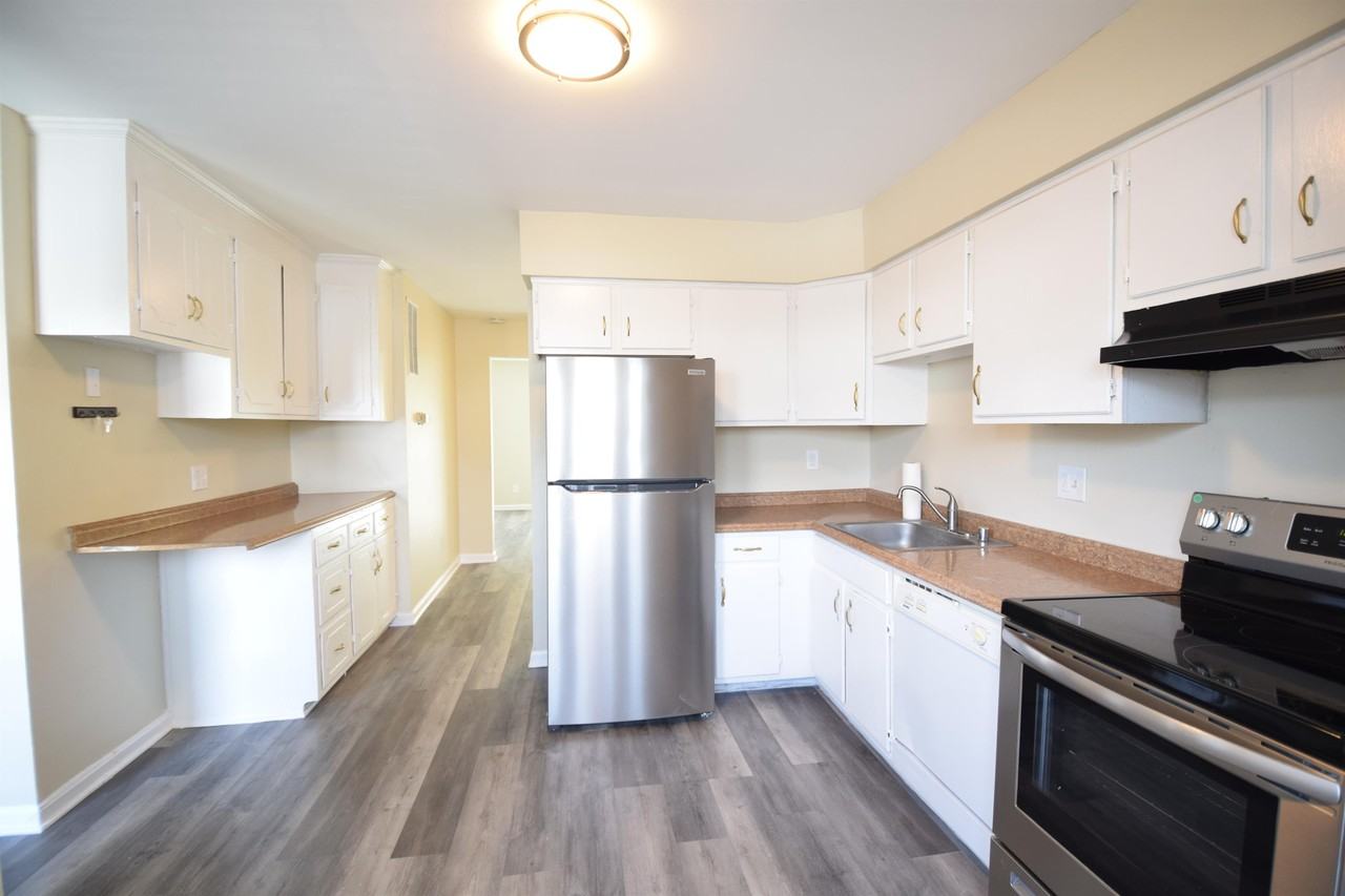 6028 Saint Moritz Dr #1 - Photo 2 of 15