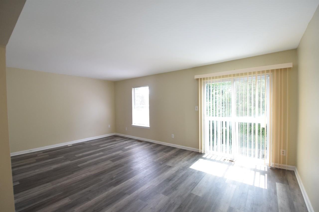 6028 Saint Moritz Dr #1 - Photo 6 of 15