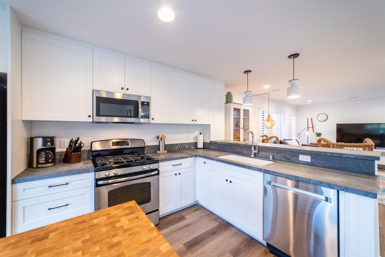 2465 Caminito Ocean Cv #1 - Photo 7 of 34