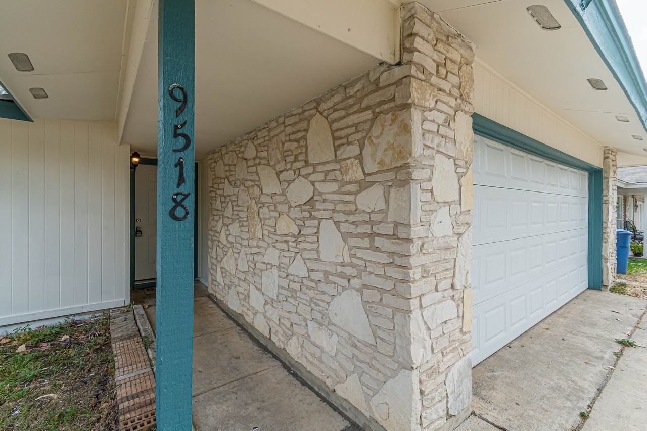 9518 Millbrook Drive #1 - Photo 4 of 37