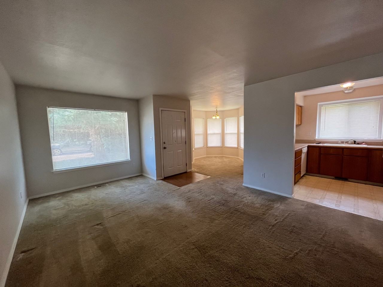 3015 N Maple Grove Rd #3015 - Photo 3 of 12