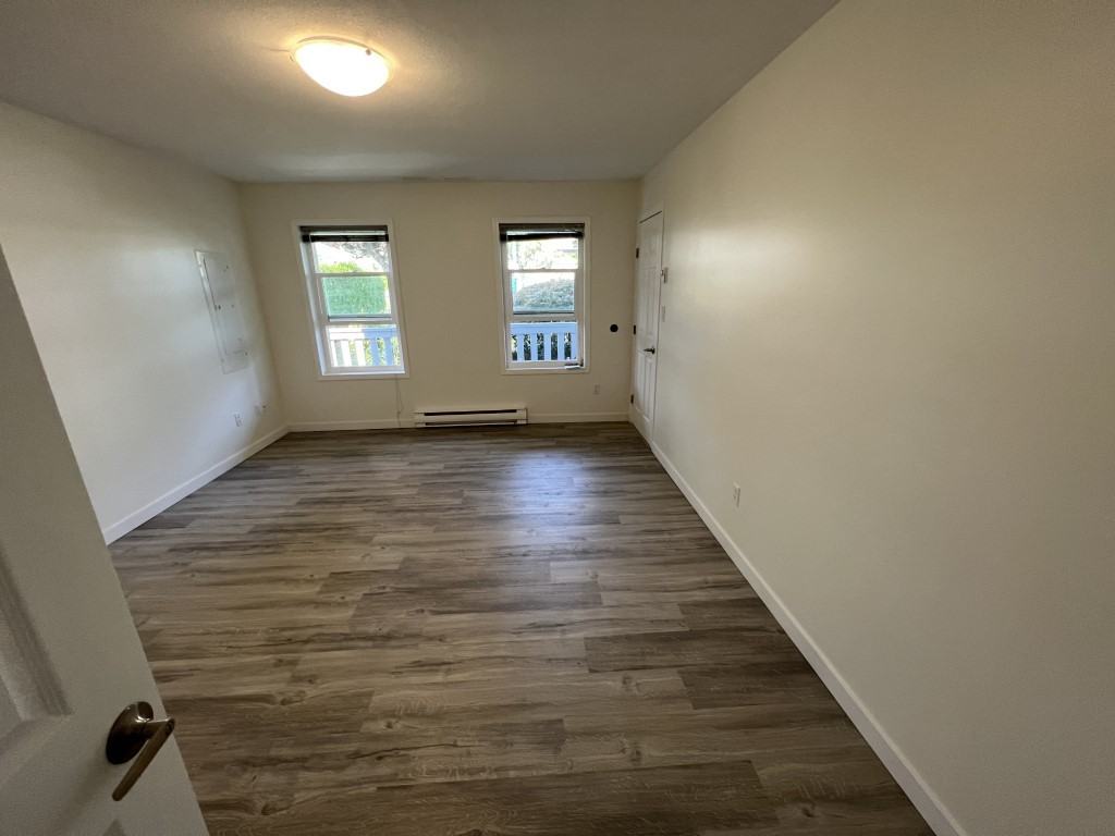 6142 Brickyard Rd Lowr - Photo 7 of 12