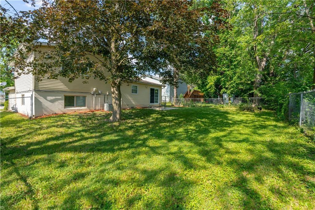 193 Bristol Dr #1 - Photo 2 of 28