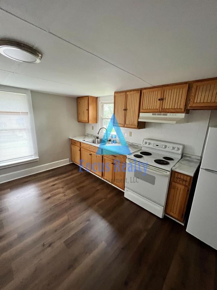 Harrison Ave - Photo 2 of 6