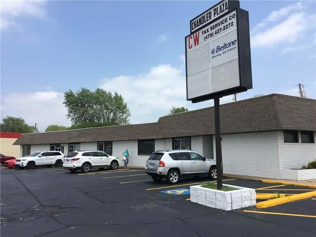 883 S Dogwood St #1 - Photo 2 of 5