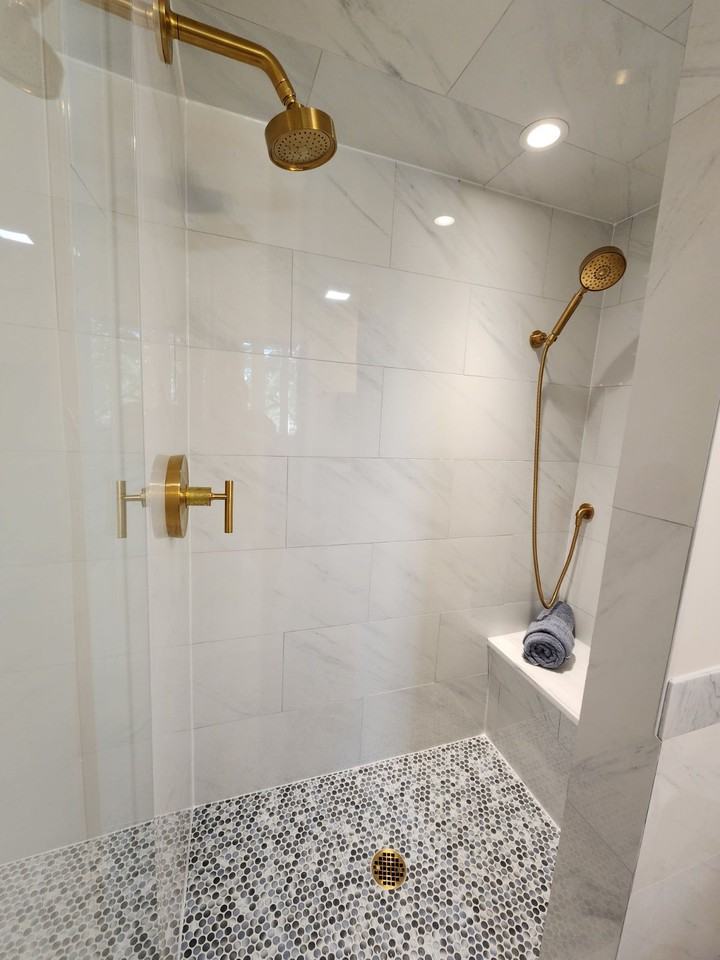 34 Lausanne Ct #02 - Photo 6 of 13