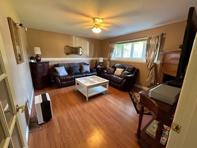 71 Glencove Dr #1 - Photo 2 of 21